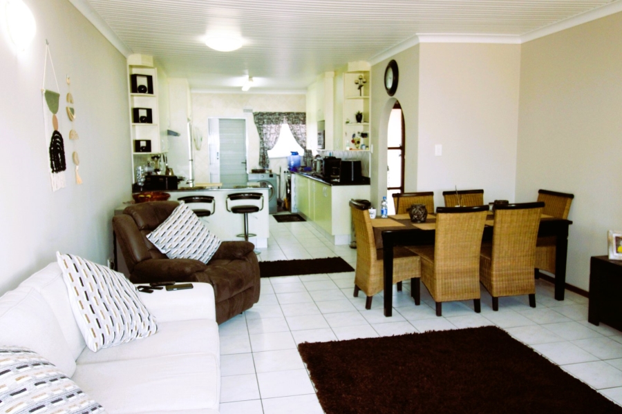 3 Bedroom Property for Sale in Gonubie Eastern Cape